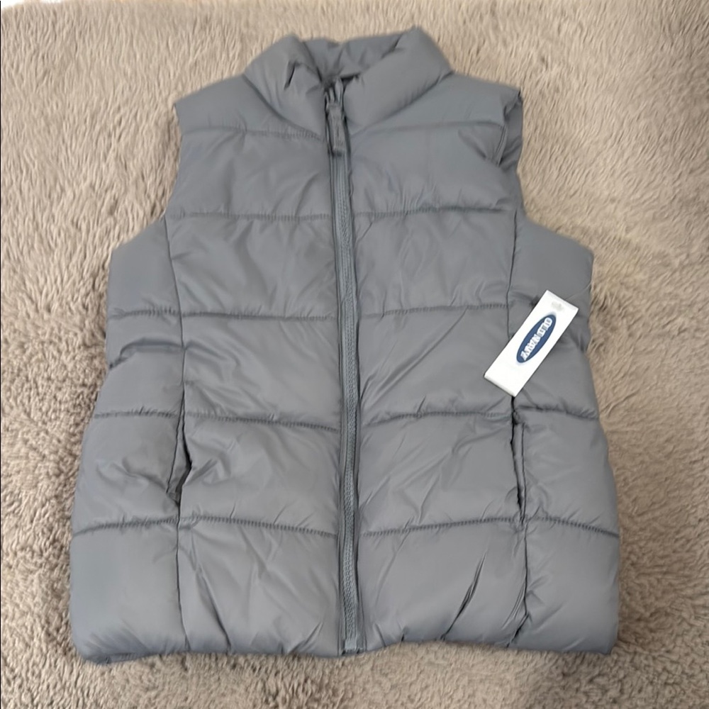 Old Navy Kids Gray Puffer Vest